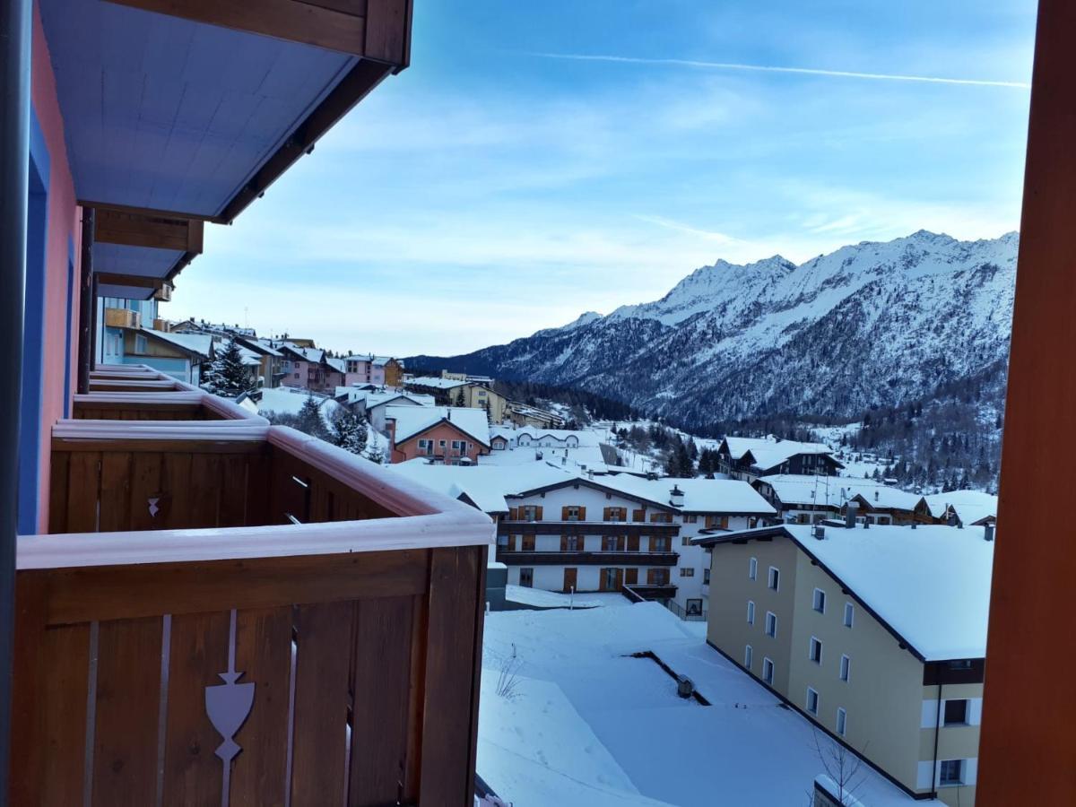 Hotel Panorama Tonalepass Exterior foto