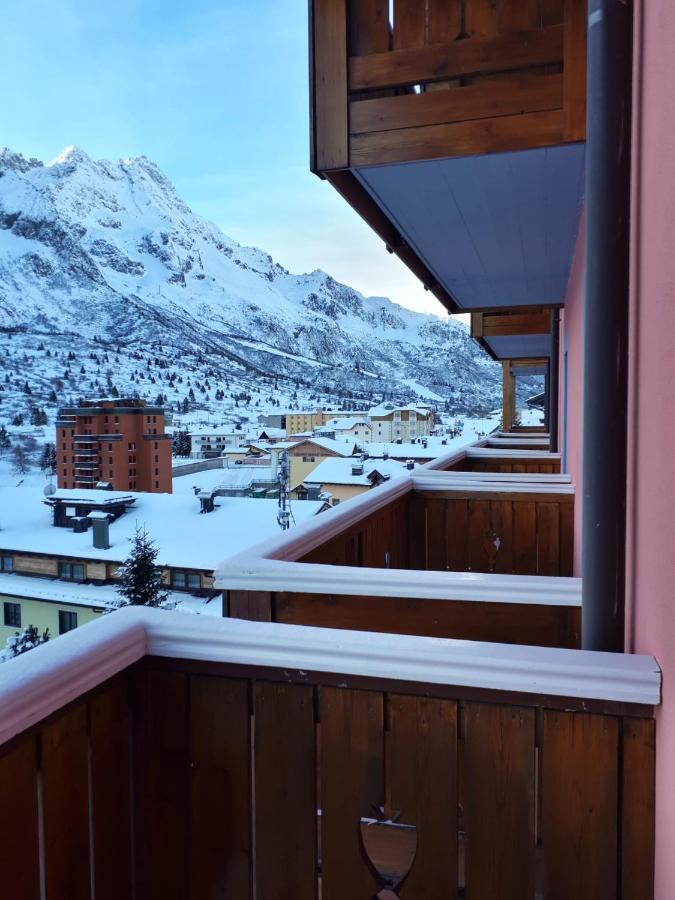 Hotel Panorama Tonalepass Exterior foto